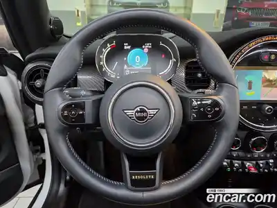 Mini Cooper Convertible 2024 2.0 Автомат в Москве № 167415, миниатюра 11