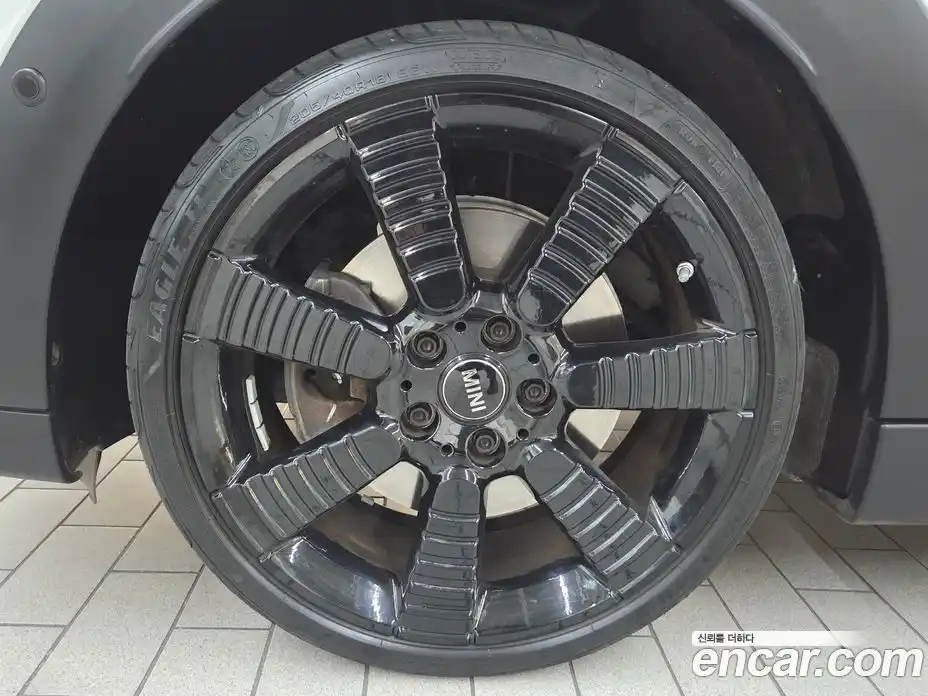 Mini Cooper Convertible 2024 2.0 Автомат в Москве № 167415, фото 17