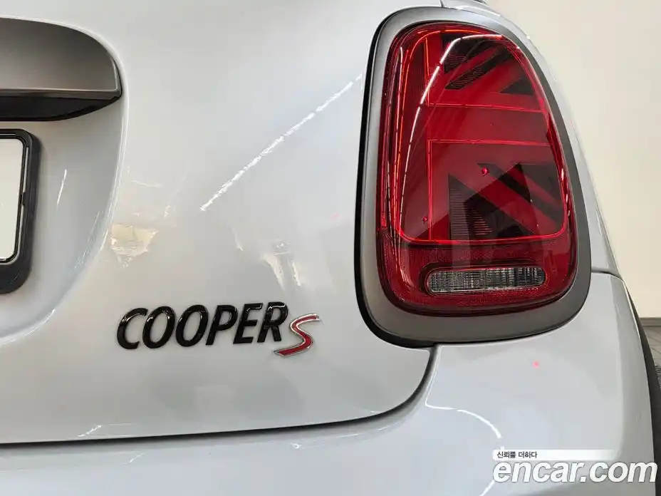 Mini Cooper Convertible 2024 2.0 Автомат в Москве № 167415, фото 5