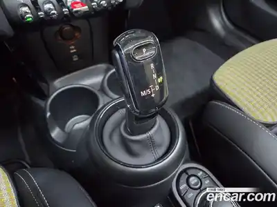 Mini Cooper Convertible 2024 2.0 Автомат в Москве № 167415, миниатюра 9