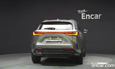 Lexus NX 2023 2.5 Автомат в Москве № 168152, миниатюра 4