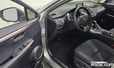 Lexus NX 2017 2.5 Автомат в Москве № 168179, миниатюра 12