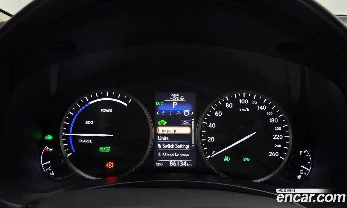 Lexus NX 2017 2.5 Автомат в Москве № 168179, фото 8