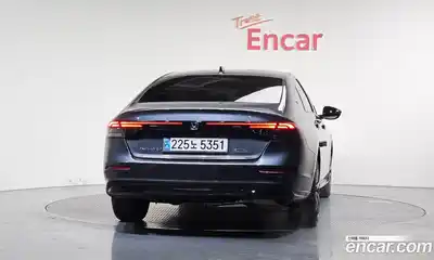 Honda Accord 2024 2.0 Автомат в Москве № 170453, миниатюра 4