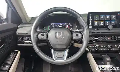 Honda Accord 2024 2.0 Автомат в Москве № 170453, миниатюра 10