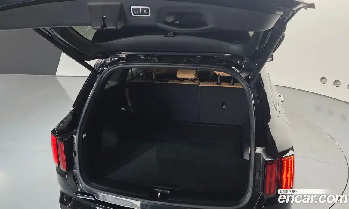 Kia Sorento 2023 1.6 Автомат в Москве № 17660, фото 19