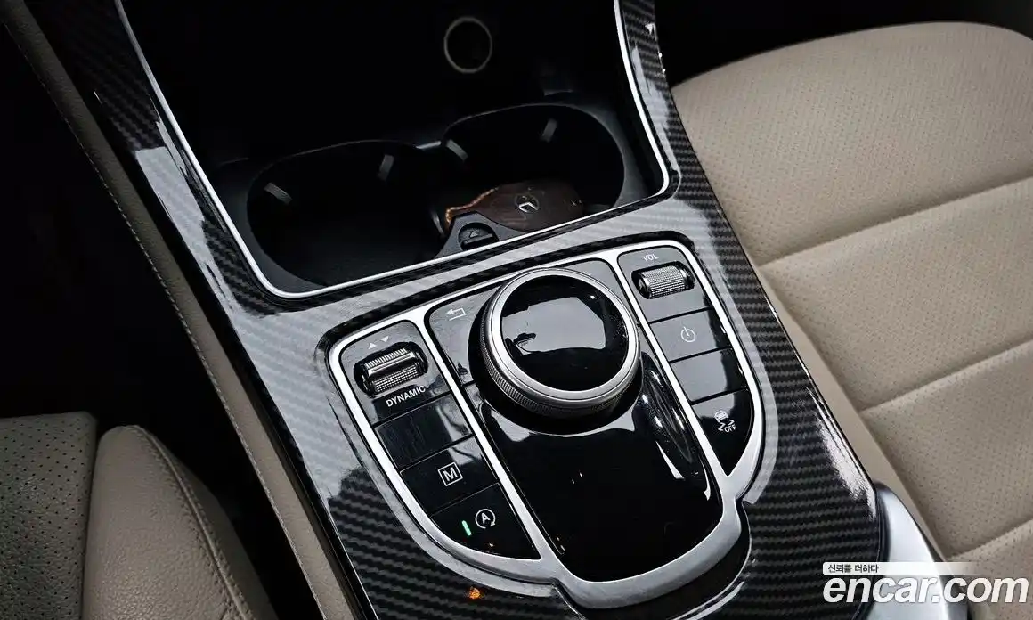 Mercedes-Benz GLC-Class 2017 2.0 Автомат в Москве № 177218, фото 17