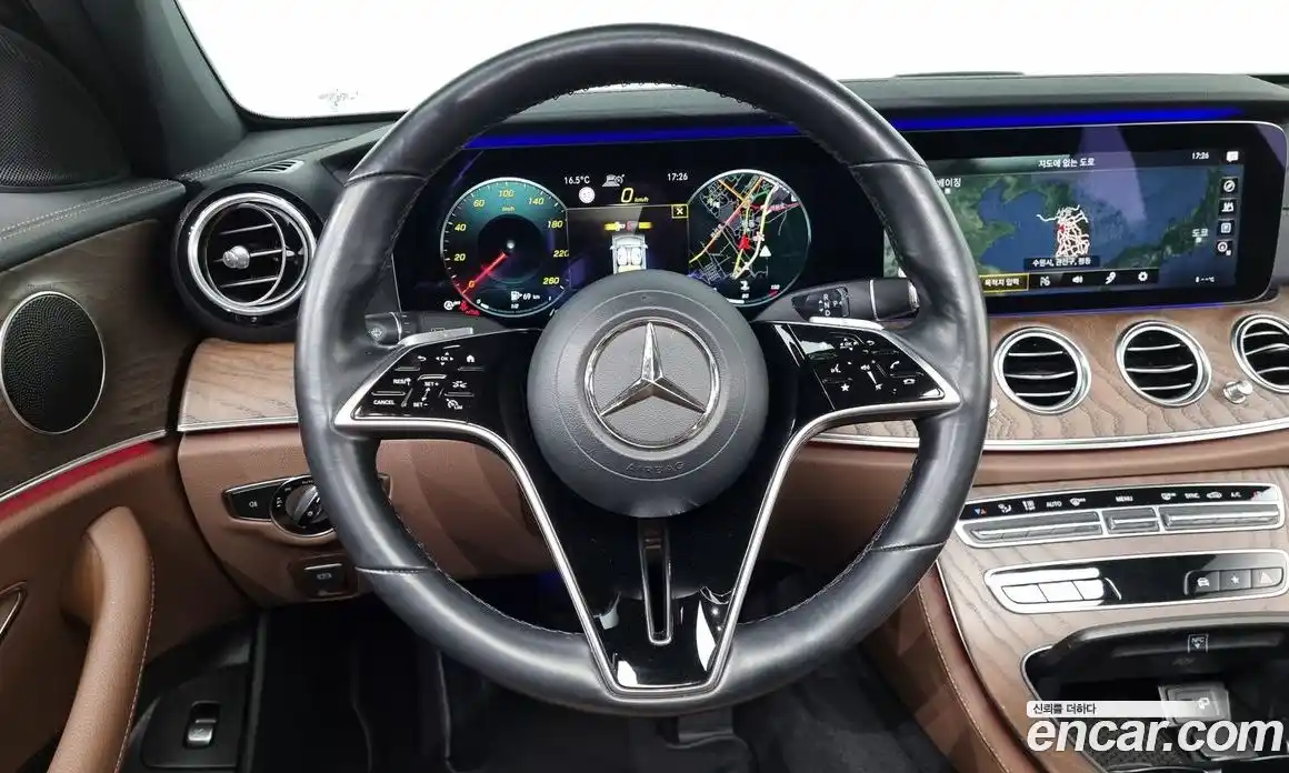 Mercedes-Benz E-Class 2021 2.0 Автомат в Москве № 182076, фото 13