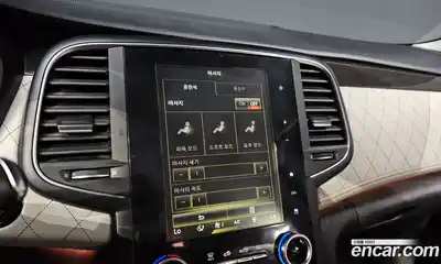 Renault SM6 2019 1.6 Автомат в Москве № 183866, миниатюра 12
