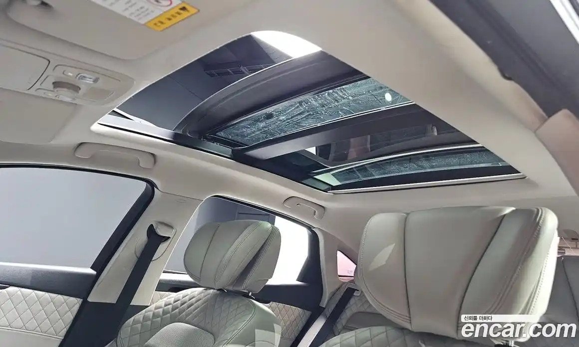 Renault SM6 2019 1.6 Автомат в Москве № 183866, фото 16