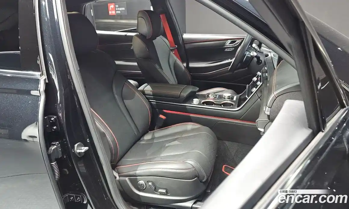 Genesis GV80 2024 2.5 Автомат в Москве № 18463, фото 20