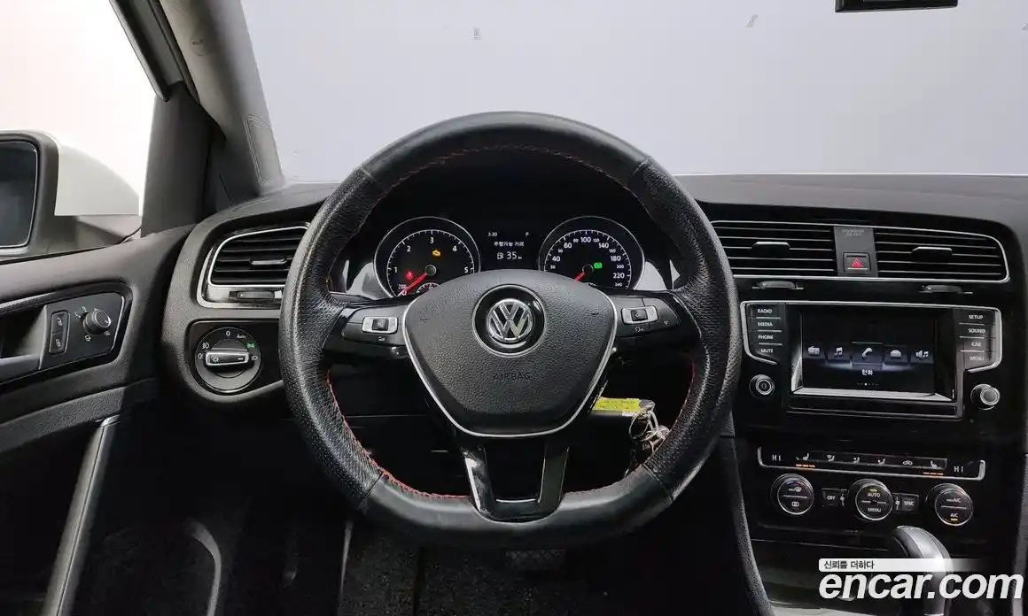 Volkswagen Golf 2015 2.0 Автомат в Москве № 187240, фото 16