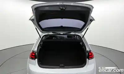 Volkswagen Golf 2015 2.0 Автомат в Москве № 187240, миниатюра 8