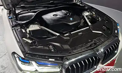 BMW 5-Series 2023 2.0 Автомат в Москве № 188202, миниатюра 2