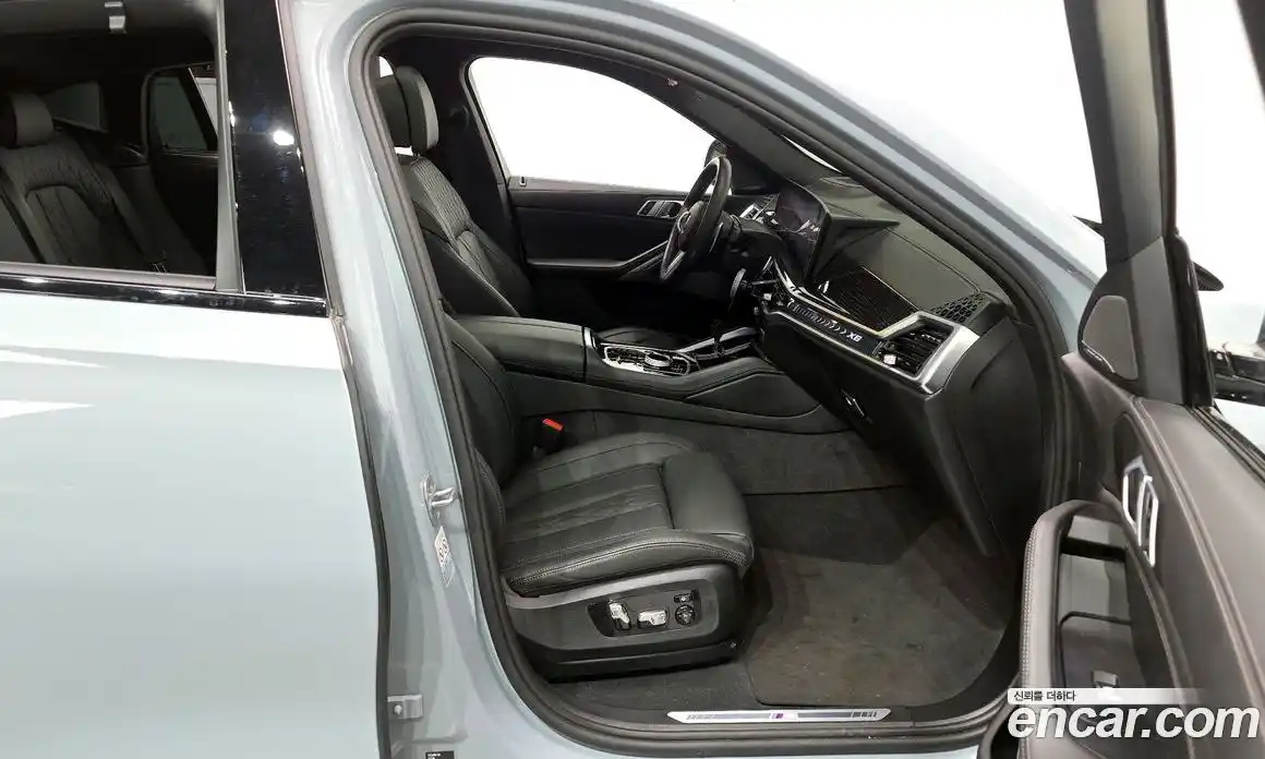 BMW X6 2024 3.0 Автомат в Москве № 188934, фото 17