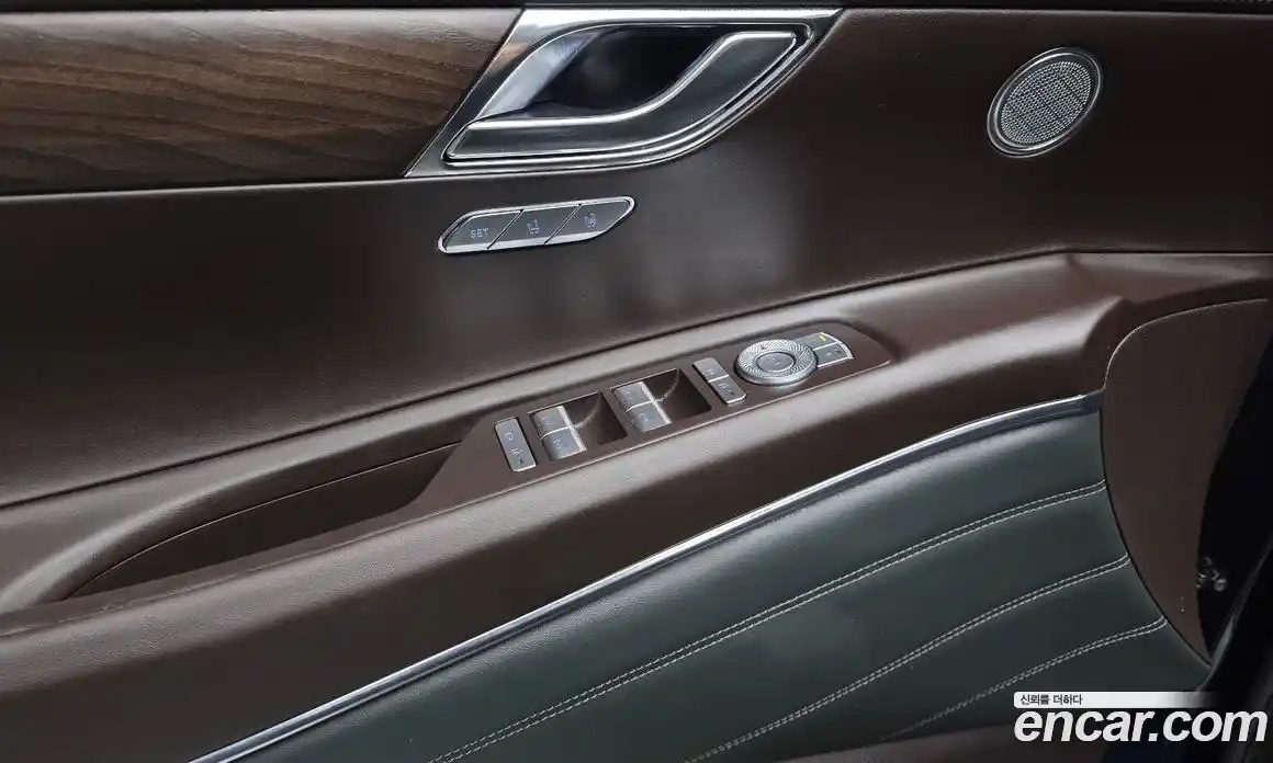 Genesis GV80 2023 2.5 Автомат в Москве № 18930, фото 7