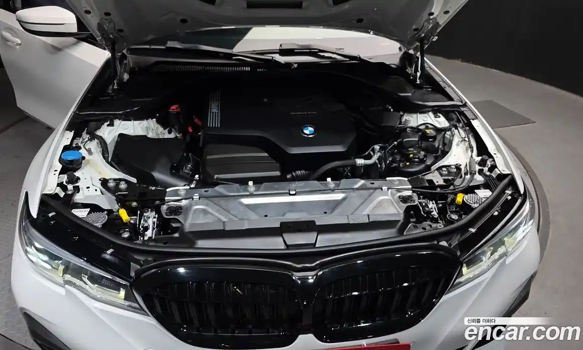 BMW 3-Series 2021 2.0 Автомат в Москве № 191499, фото 3