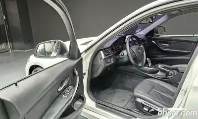 BMW 3-Series 2016 2.0 Автомат в Москве № 193246, миниатюра 11