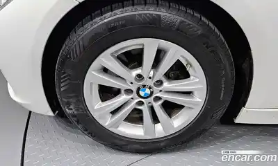 BMW 3-Series 2016 2.0 Автомат в Москве № 193246, миниатюра 5