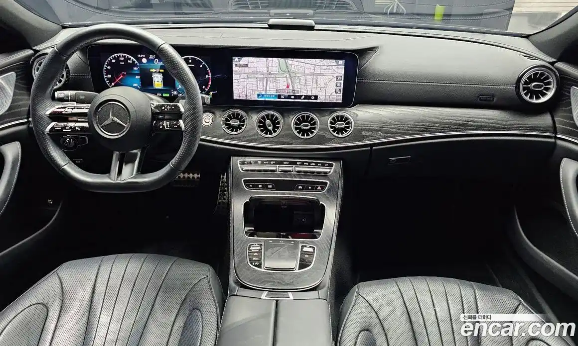 Mercedes-Benz CLS-Class 2023 2.0 Автомат в Москве № 194101, фото 4