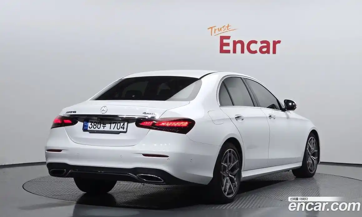 Mercedes-Benz E-Class 2020 1.9 Автомат в Москве № 194242, фото 13