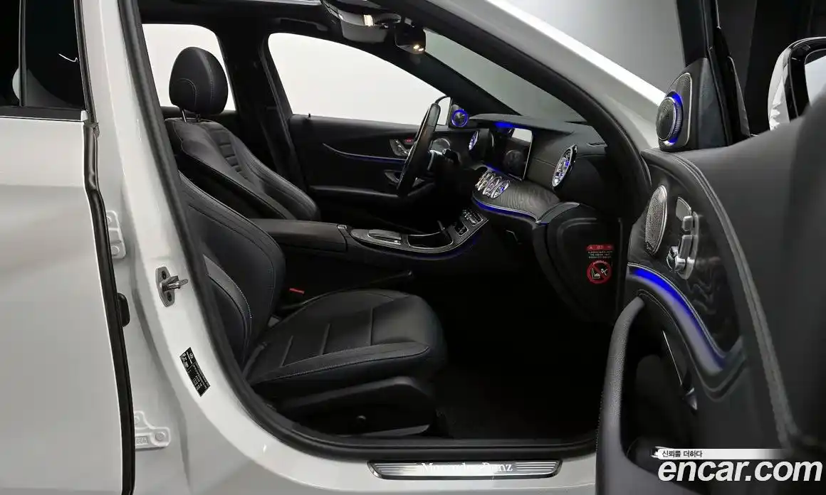 Mercedes-Benz E-Class 2020 1.9 Автомат в Москве № 194242, фото 16