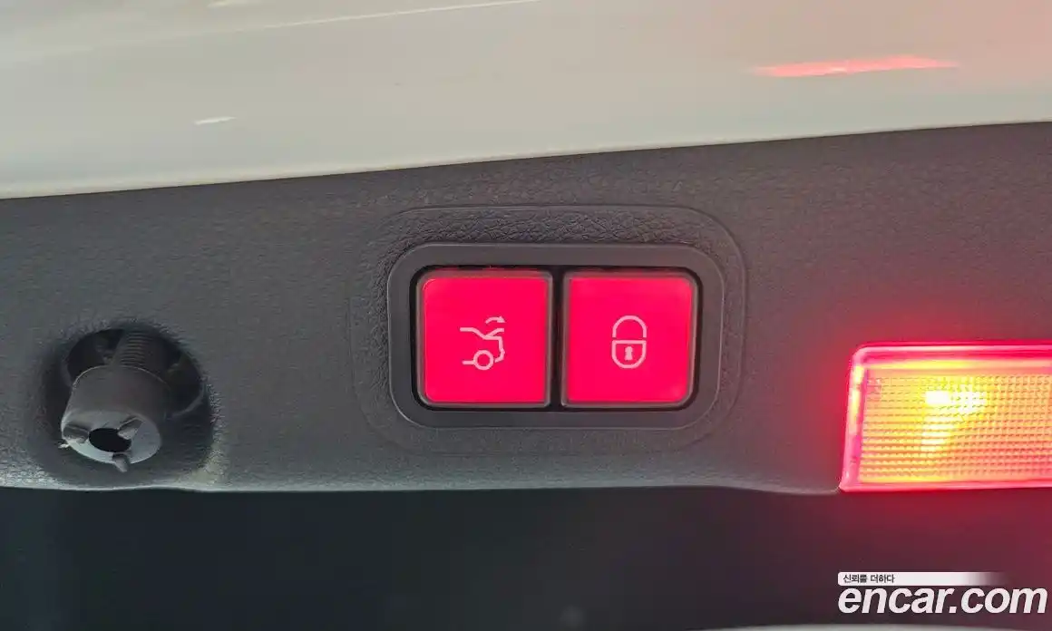 Mercedes-Benz E-Class 2019 2.0 Автомат в Москве № 194357, фото 14