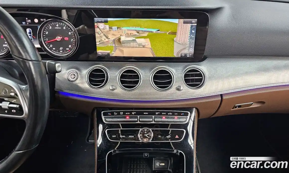 Mercedes-Benz E-Class 2019 2.0 Автомат в Москве № 194357, фото 7