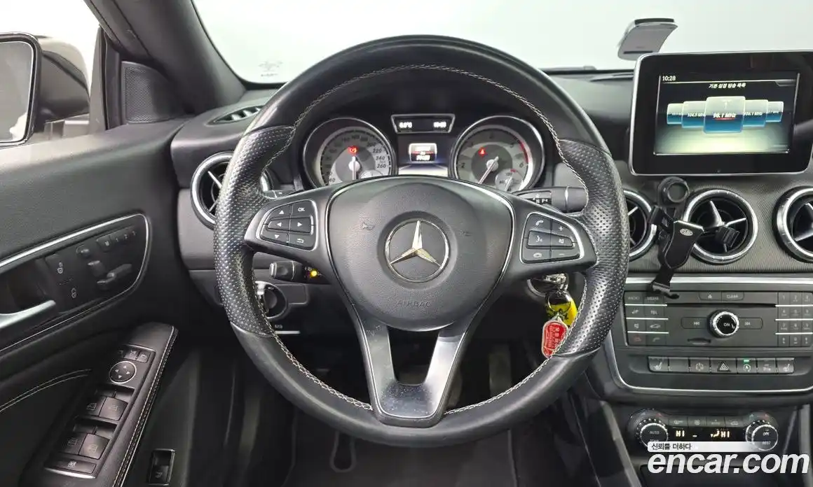 Mercedes-Benz CLA-Class 2015 2.1 Автомат в Москве № 195000, фото 13