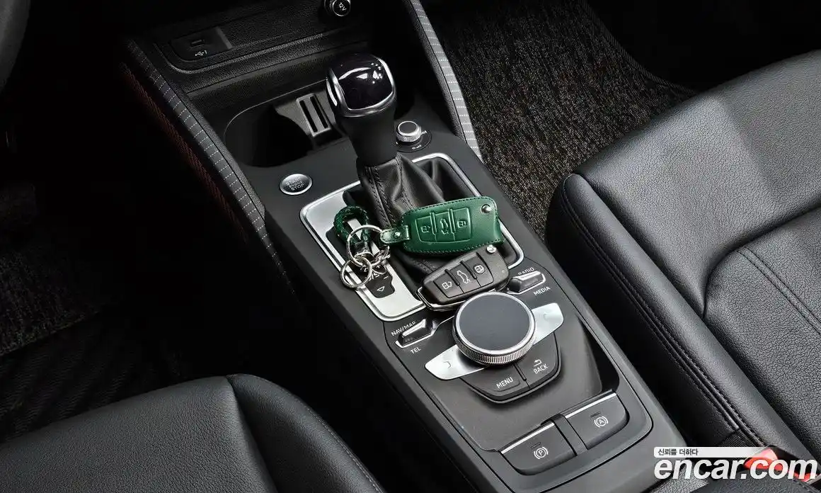 Audi Q2 2023 2.0 Автомат в Москве № 195988, фото 7