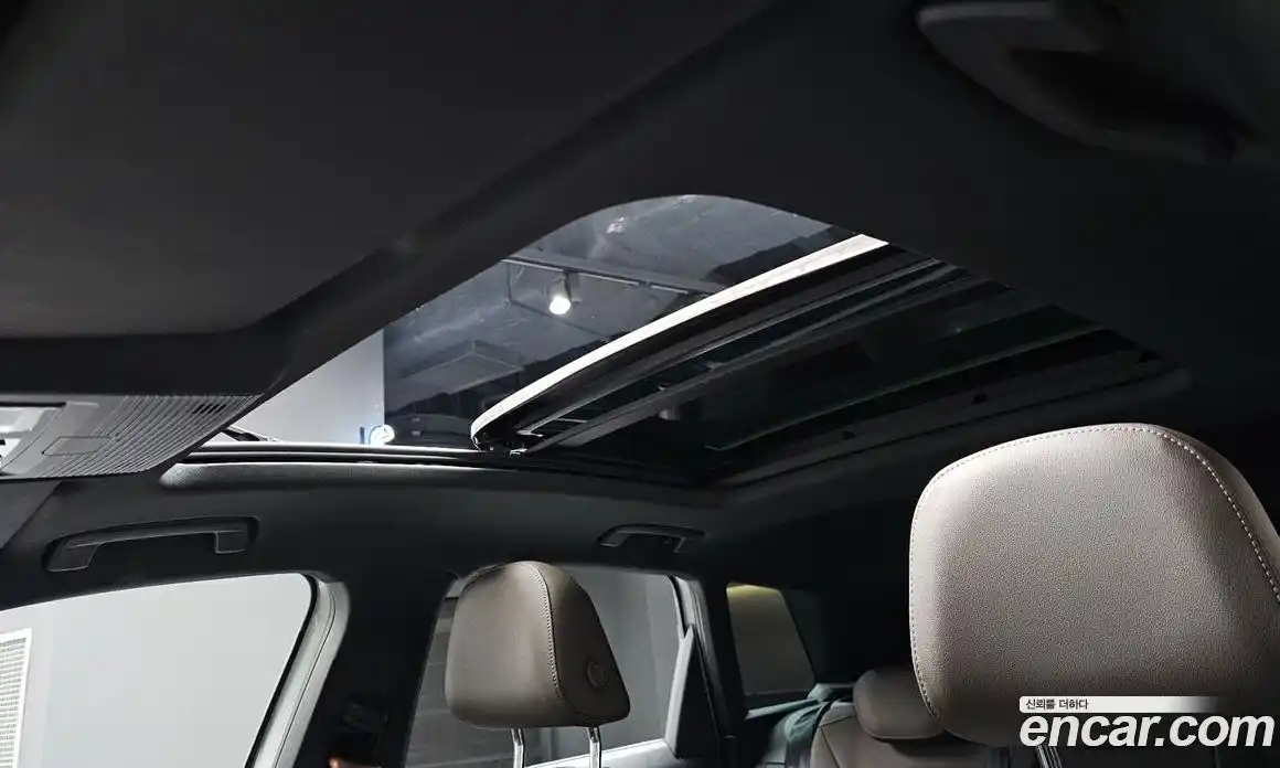 Audi Q4 e-tron 2023 0.2 Автомат в Москве № 196101, фото 14