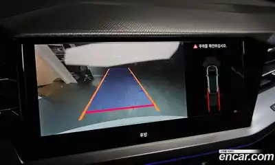 Audi Q4 e-tron 2023 0.2 Автомат в Москве № 196101, миниатюра 2