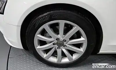 Audi A4 2015 2.0 Автомат в Москве № 196537, миниатюра 12