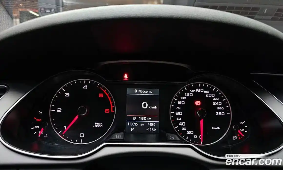 Audi A4 2015 2.0 Автомат в Москве № 196537, фото 5