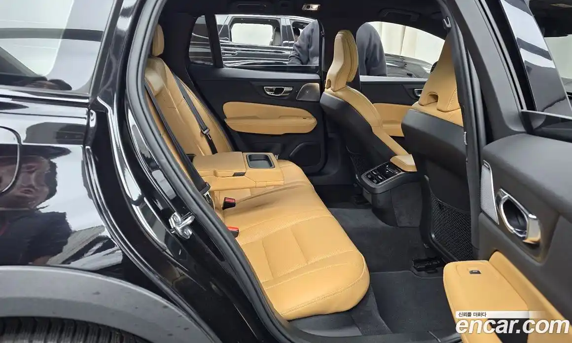 Volvo V60 2020 2.0 Автомат в Москве № 197027, фото 7