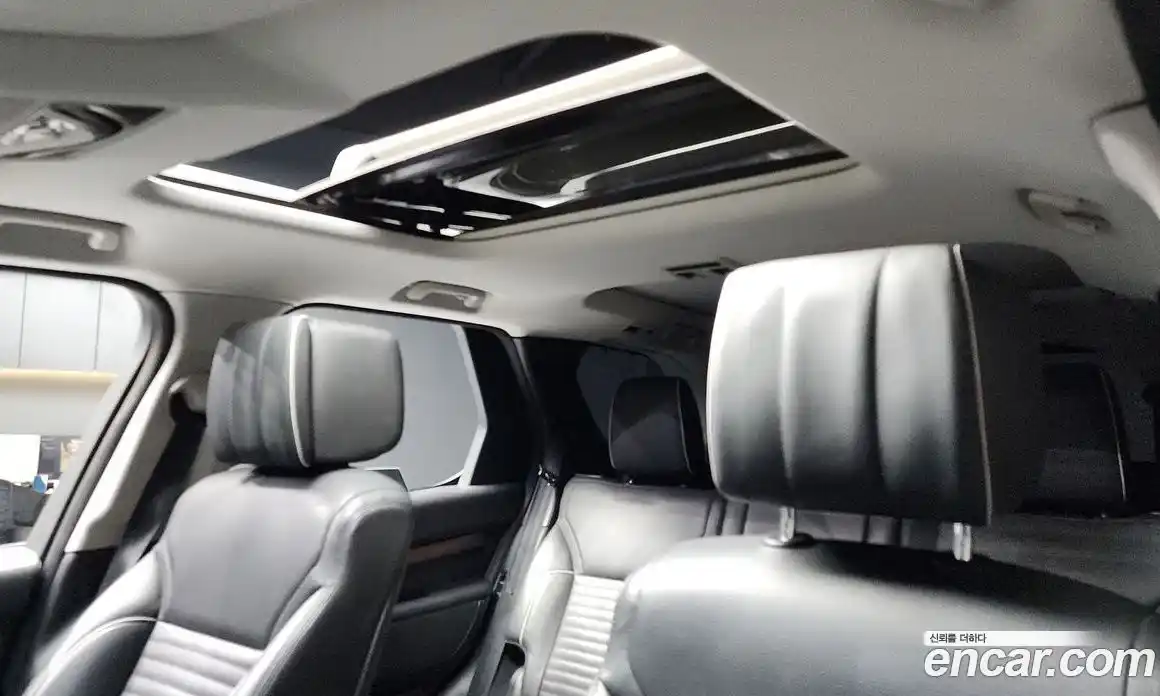 Land Rover Discovery 2017 3.0 Автомат в Москве № 198166, фото 17