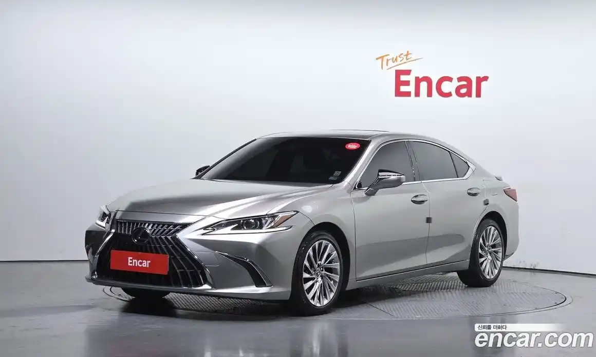 Lexus ES 2023 2.5 Автомат в Москве № 198866, фото 17