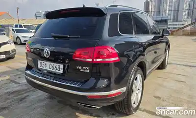 Volkswagen Touareg 2016 3.0 Автомат в Москве № 199345, миниатюра 6