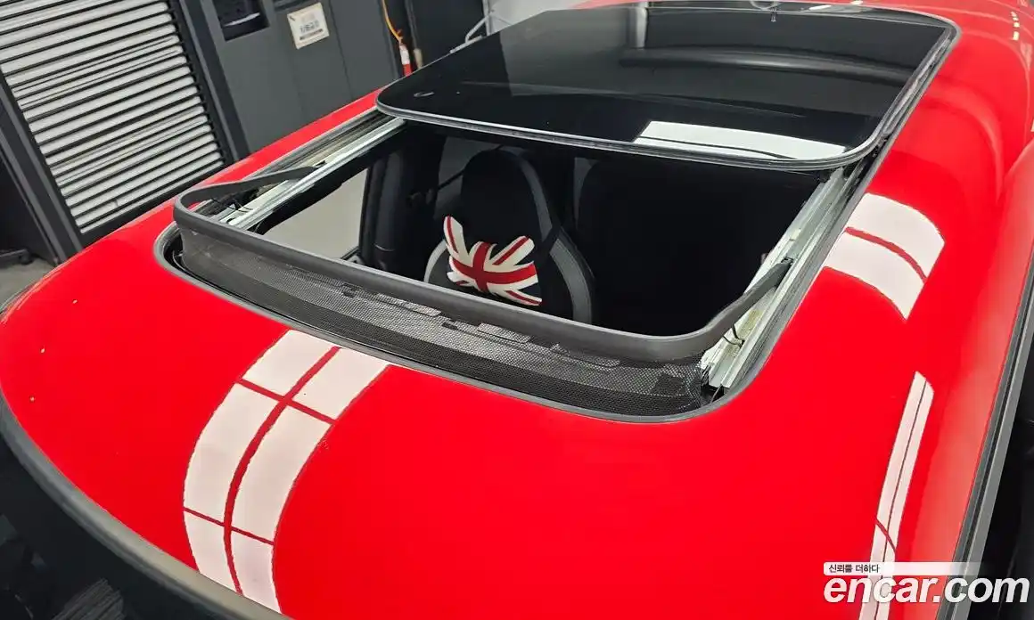 Mini Cooper 2023 2.0 Автомат в Москве № 207897, фото 19