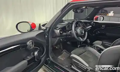 Mini Cooper 2023 2.0 Автомат в Москве № 207897, миниатюра 10