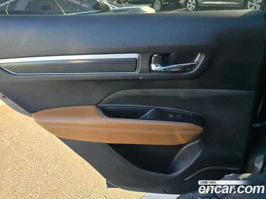 Renault QM6 2021 2.0 Автомат в Москве № 209985, фото 16