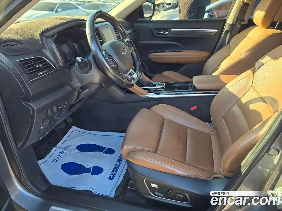 Renault QM6 2021 2.0 Автомат в Москве № 209985, фото 17