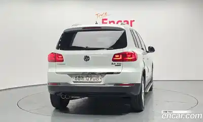 Volkswagen Tiguan, 2016