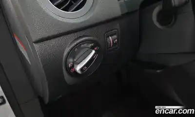 Volkswagen Tiguan 2016 2.0 Автомат в Москве № 210246, миниатюра 8