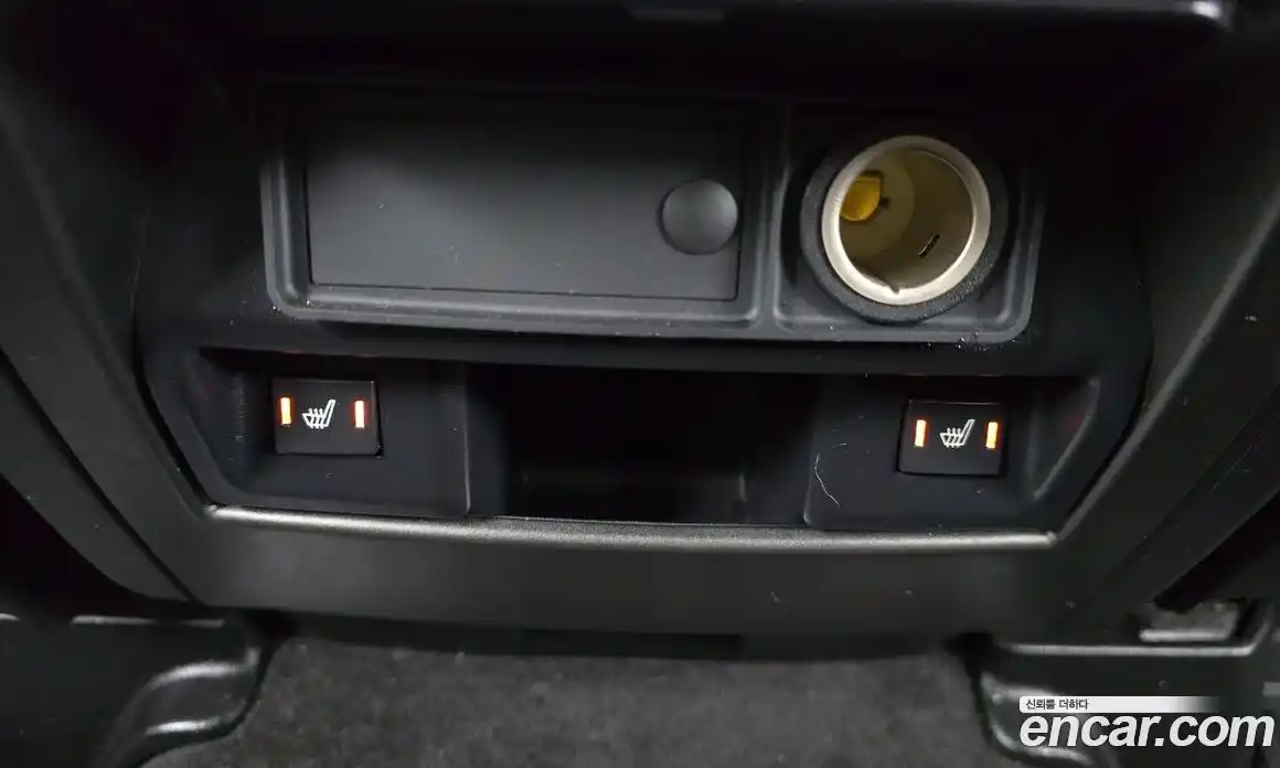 Land Rover Discovery 2014 3.0 Автомат в Москве № 211024, фото 11