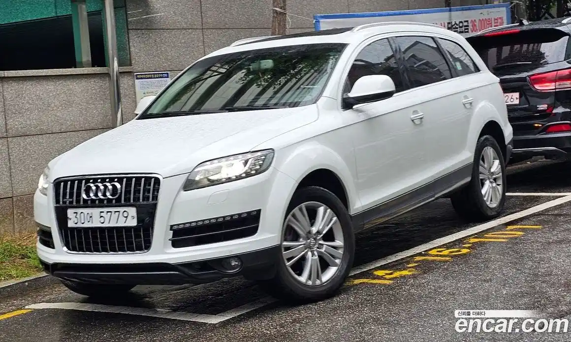 Audi Q7 2013 3.0 Автомат в Москве № 212699, фото 1