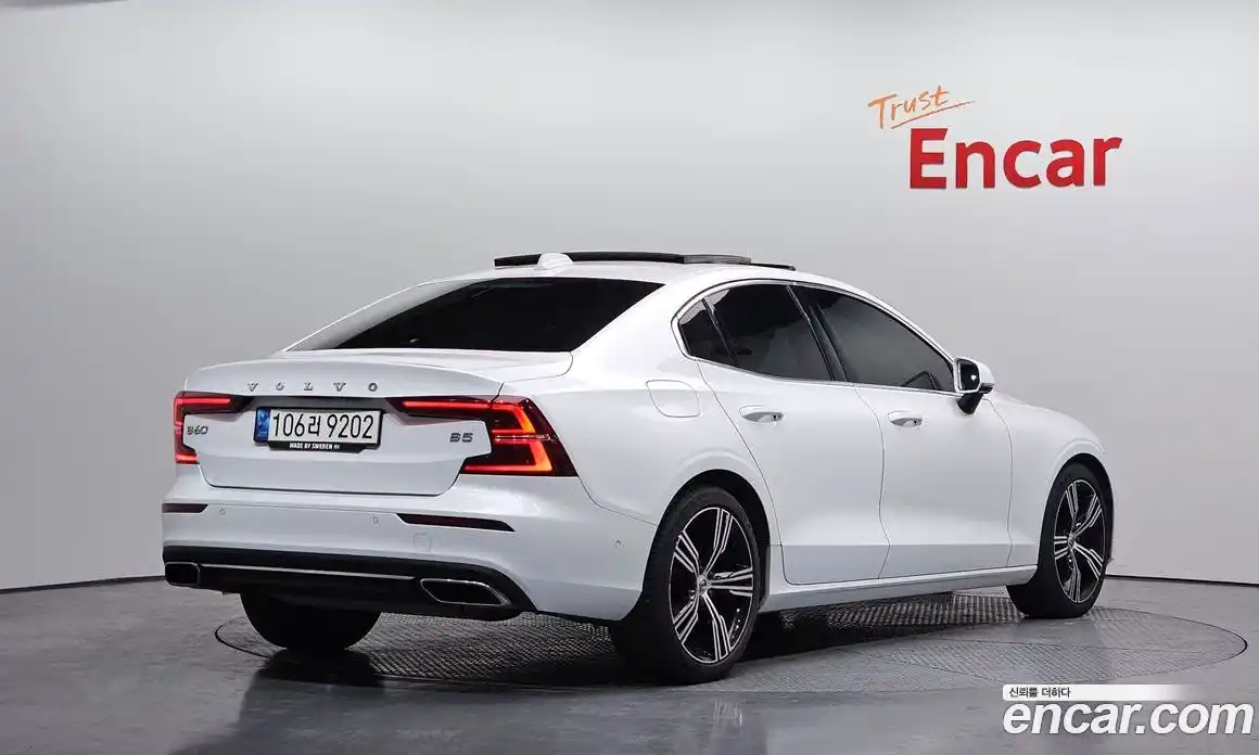 Volvo S60 2022 2.0 Автомат в Москве № 212905, фото 8