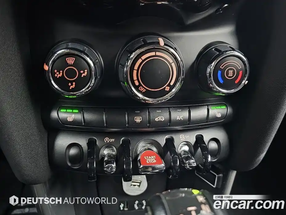 Mini Cooper 2016 1.5 Автомат в Москве № 214414, фото 17