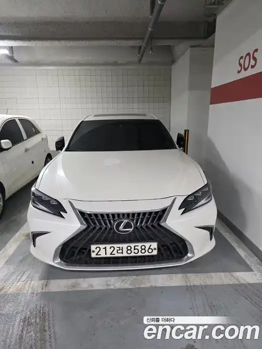 Lexus ES 2025 2.5 Автомат в Москве № 214783, фото 5