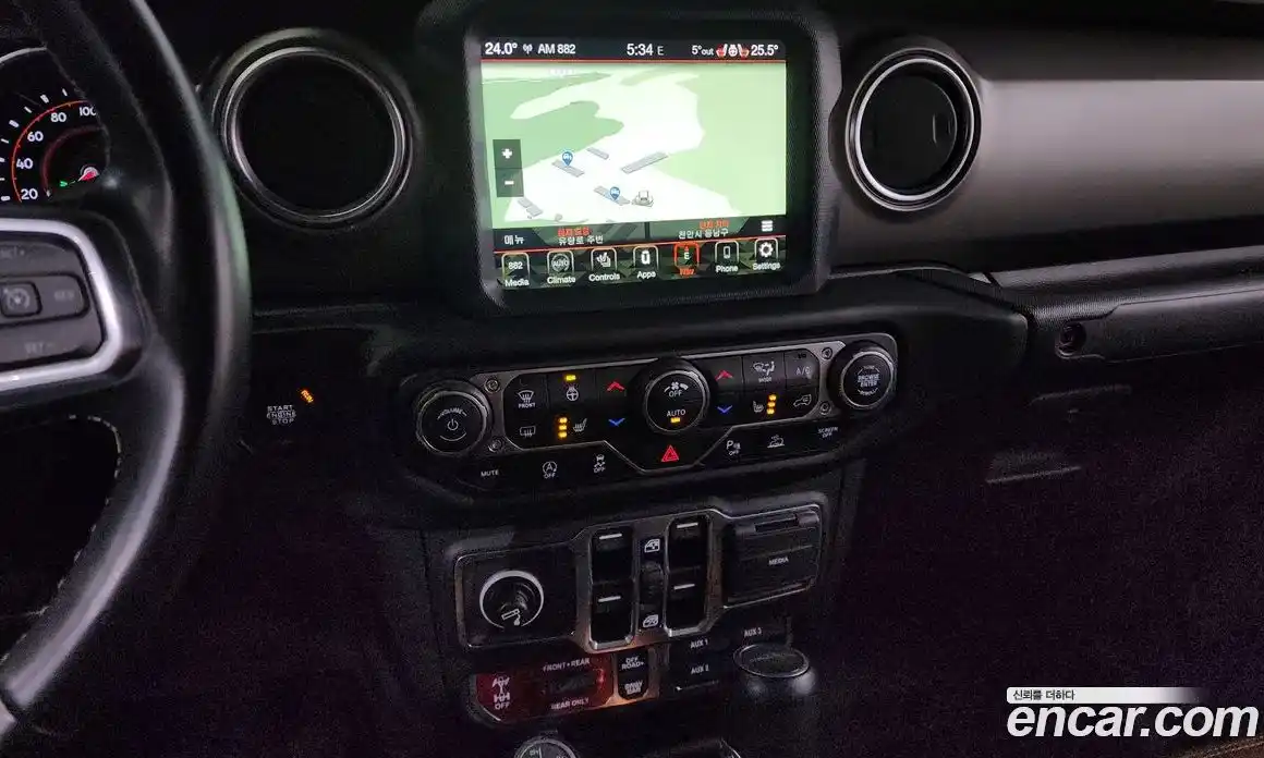 Jeep Gladiator 2021 3.6 Автомат в Москве № 215438, фото 15